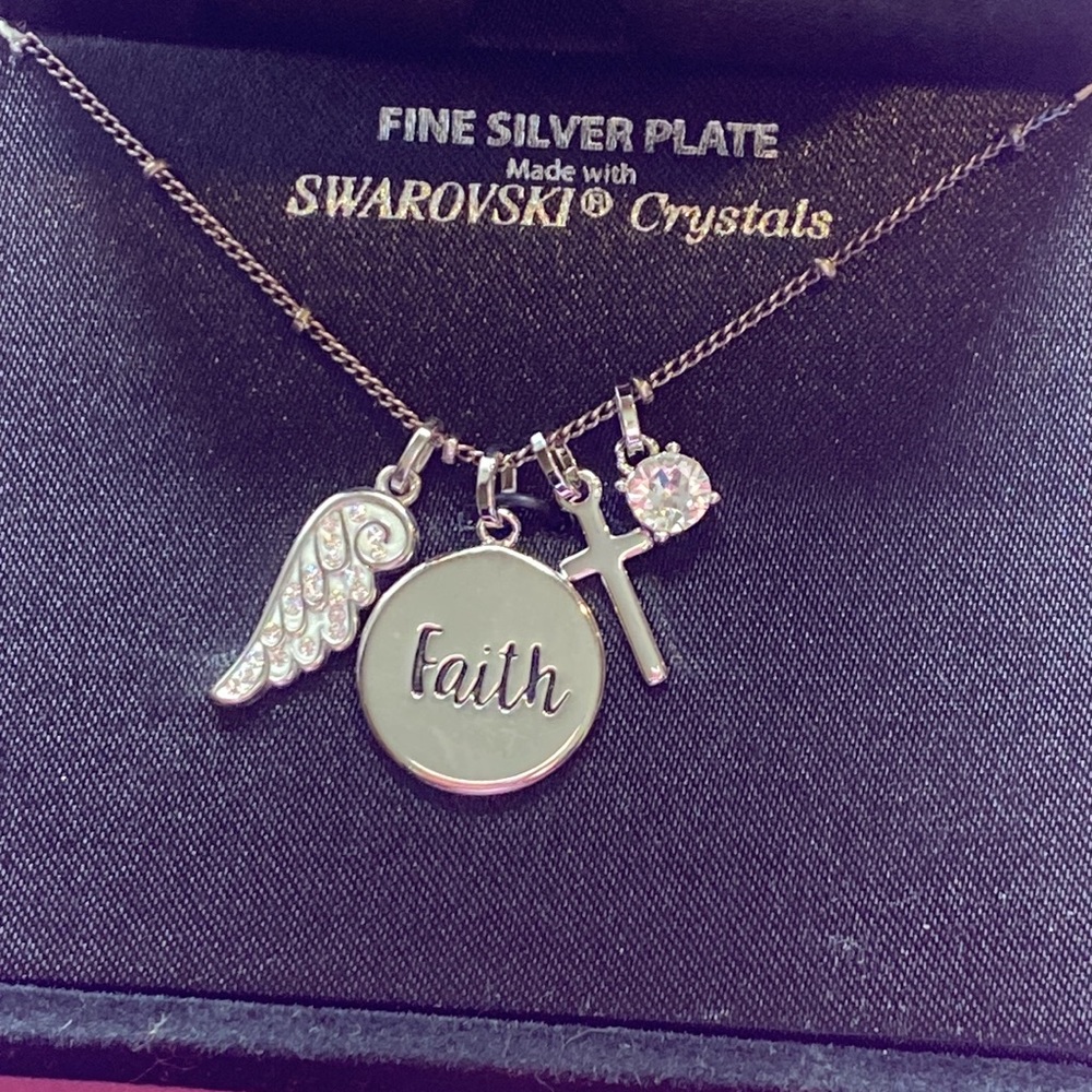 Truly inspired silver plate pendant necklace